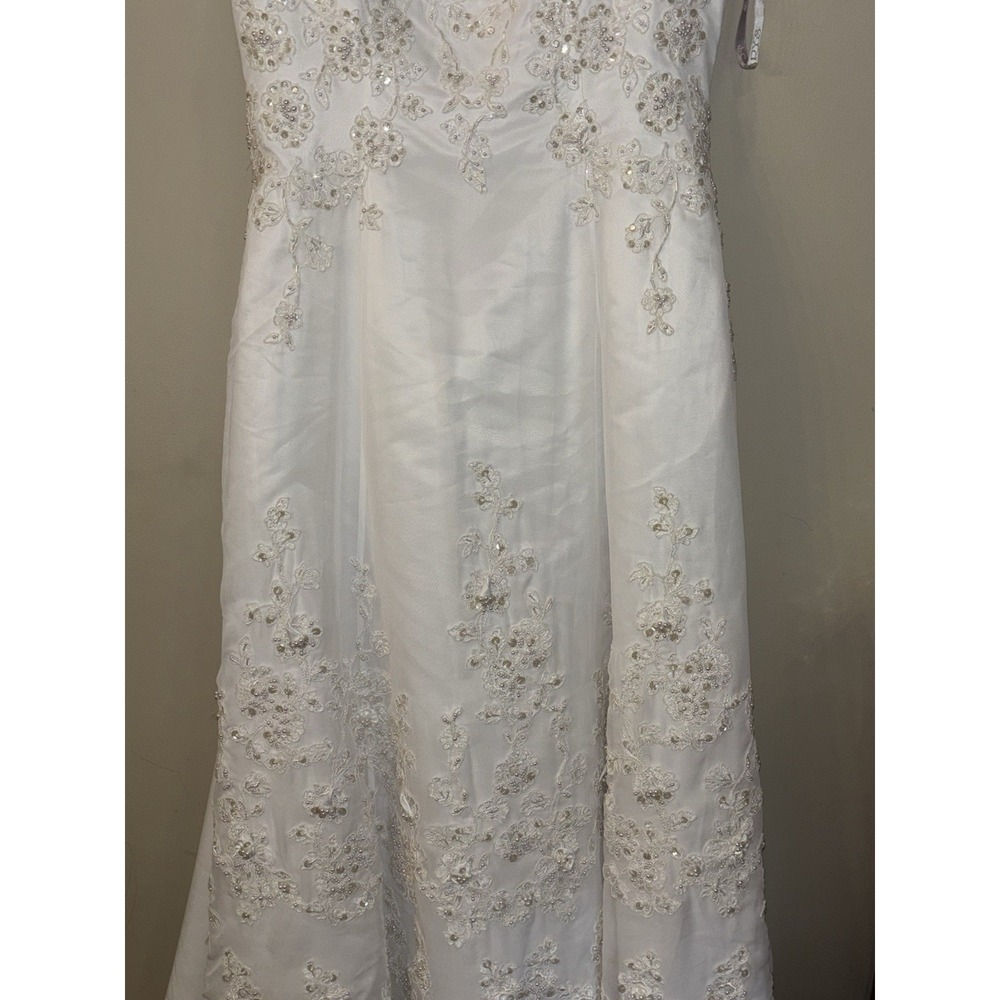 NWT Mary's Bridal Wedding Dress Size 18 Crystals Beading White Ivory Style 8268 - Picture 2 of 15